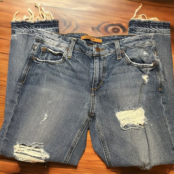 Joe's Jeans Denim - Joe's Jeans Billie Crop Boyfriend Slim Crop Distressed Raw Hem Size 26